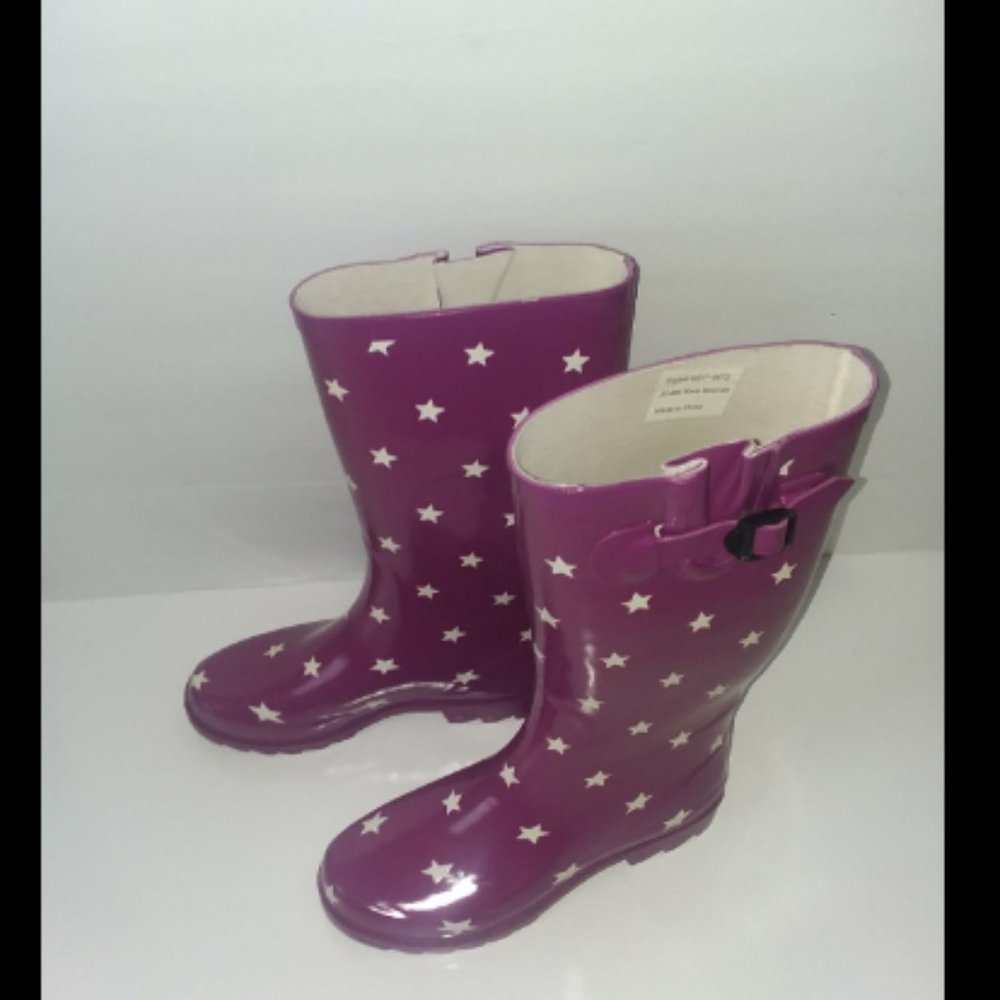 RAIN BOOT